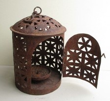 VINTAGE LARGE METAL RUSTIC