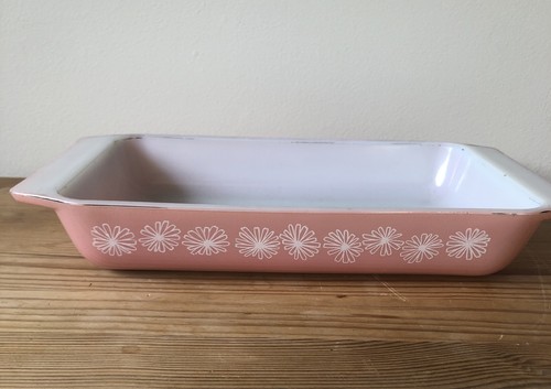 Vintage pyrex gaiety daisy - vintage,