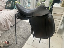 Monarch 17.5" GFS Dressage