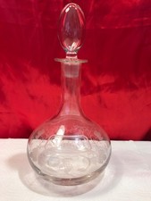 VINTAGE HAND BLOWN SHIPS DECANTER ETCHED SHERRY & VINES DECORATION & STOPPER