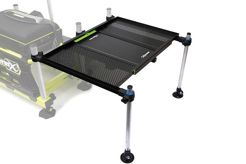 Matrix extending side - side, tray
