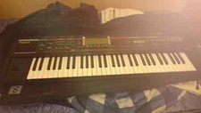 ROLAND JUNO-G SYNTHESISER