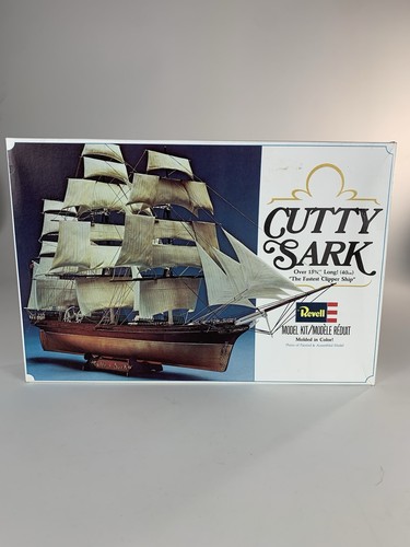 Vtg 1979 model kit - vtg,
