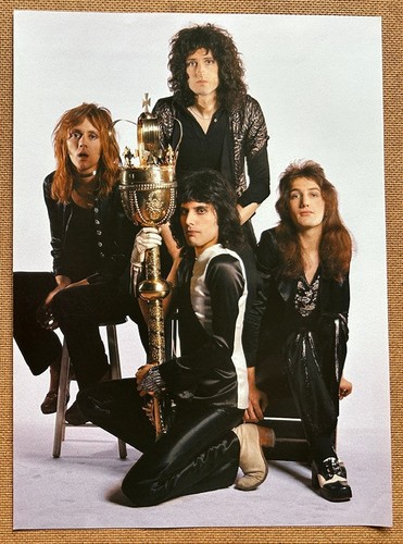 Queen 2004 full - page, uk