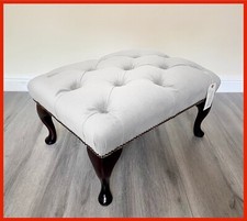Chesterfield Queen Anne Button