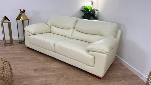 Dfs santine seater leather - 2,