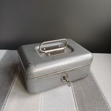 Vintage Veteran Series Metal