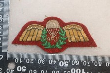 BRITISH ARMY PARACHUTE JUMP INSTRUCTOR WING APJI BULLION ON MAROON FELT