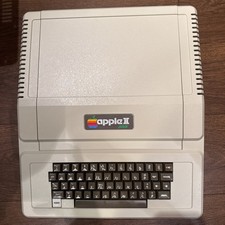 Apple II Plus Computer Rev 820-0001-07 Tested And Works. Please Read Description