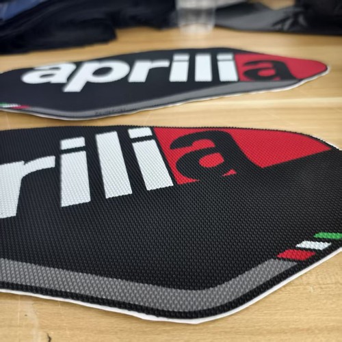 For aprilia rsv4 - v4, 1100