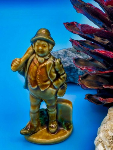 Vintage wade figurine - figurine, paddy