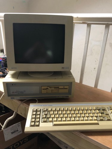 Amstrad pc1512 hd20 vintage - amstrad,