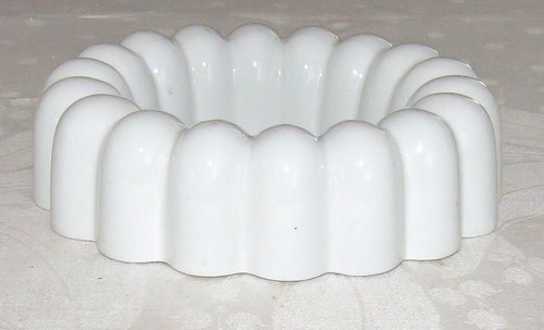 Shelley white jelly jello - shelley,