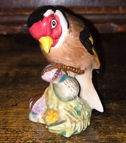 Vintage beswick goldfinch - vintage,