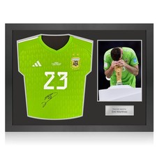 Emi Martinez Front Signed