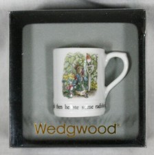 RARE! VINTAGE WEDGWOOD PETER RABBIT MINI / MINIATURE TANKARD / MUG NEW IN BOX