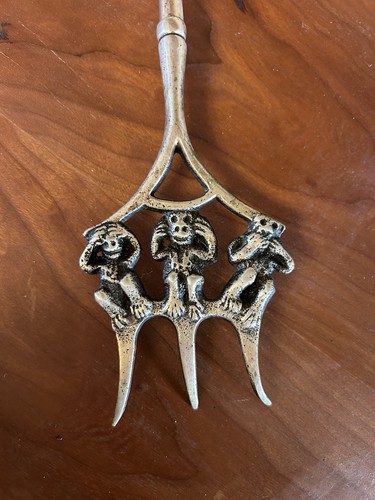 Vintage brass see evil - "see, evil"