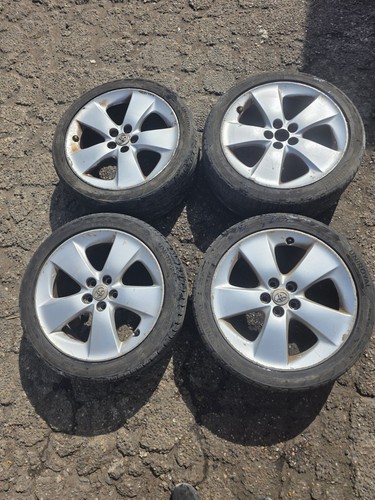 Toyota prius mk3 hatchback - mk3,