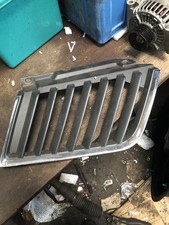 MITSUBISHI L200 B40 GRILL, CAR