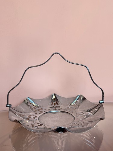 Vintage pierced chrome cake - pierced, /