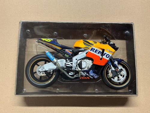 Scale minichamps valentino - 1:6,