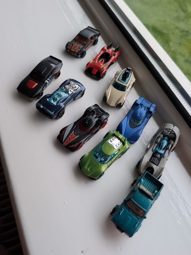 Hotwheels car bundle - hotwheels,