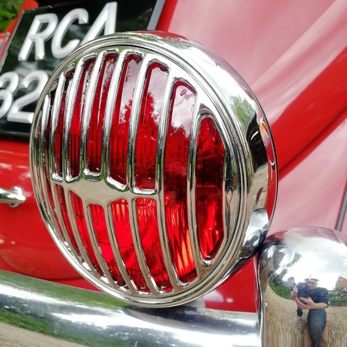 Stop light red - 6",