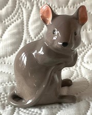 Charming little Beswick brown