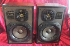 A Pair of Technics SB-F800