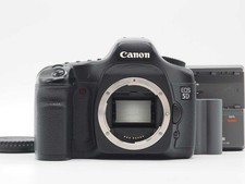 Canon EOS 5D 12.8MP Full Frame