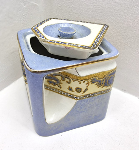 Grimwades the cube - cube, teapot