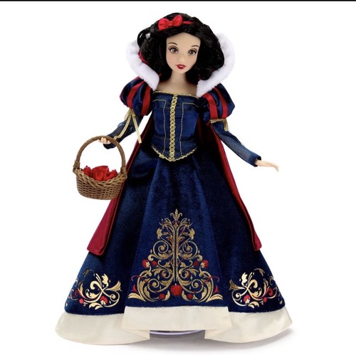 Disney store 2025 - disney, holiday