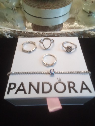 Pandora jewelry lot 5 - jewelry, of