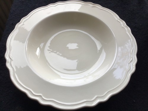 Royal creamware scalloped dish - royal,