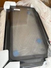 Hobby 695 VIP caravan window (