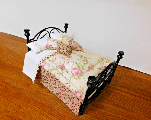 Dolls house 12th - dolls,