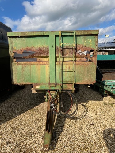 Muck trailer large - , tipping