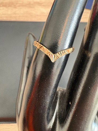9ct gold wishbone size fully - gold,