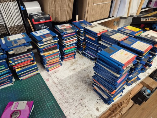 Floppy disk bundle - 3.5", used