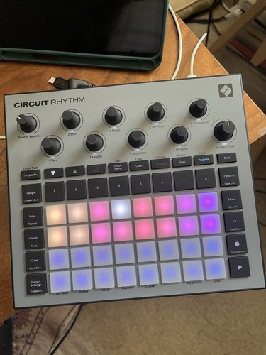 Novation circuit rhythm - novation,
