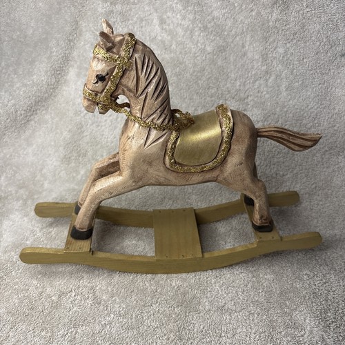Horse vintage hand - hand, carved