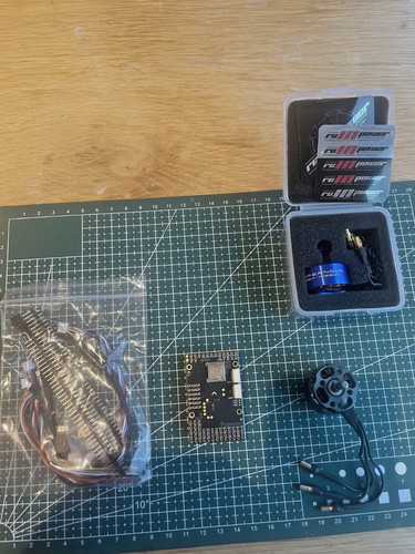 Tbs lucid wing t - h7,