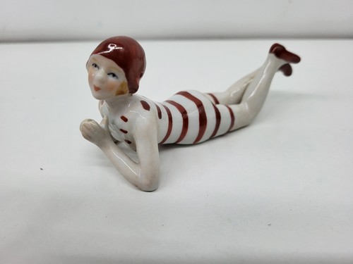 Figurine bathing beauty sexy - bathing,