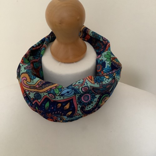 Multicolour paisley design - a,