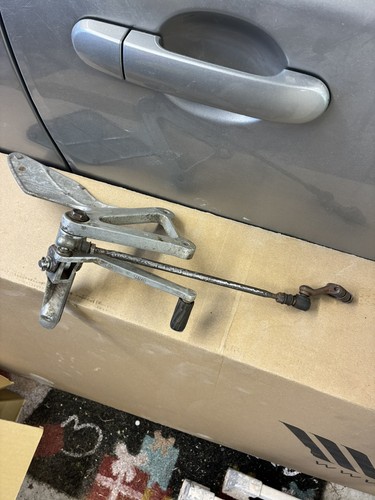 Vfr400 foot peg oem gear - vfr400,