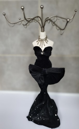 Tall vintage art - art, style