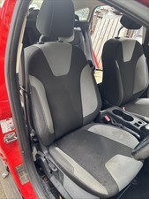 FORD FOCUS 1.0 ECO BOOST 5DOOR