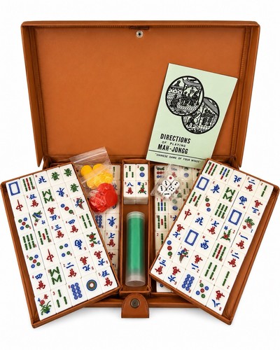 Vintage mah jong set with - mah,