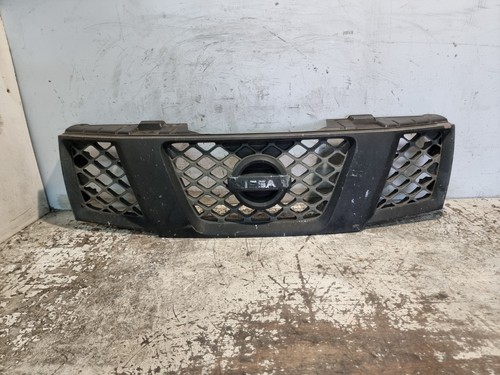 Nissan pathfinder front grill - pathfinder,