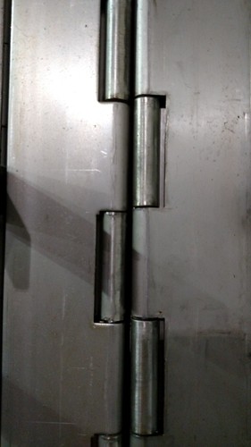 Stainless steel piano - steel, hinges